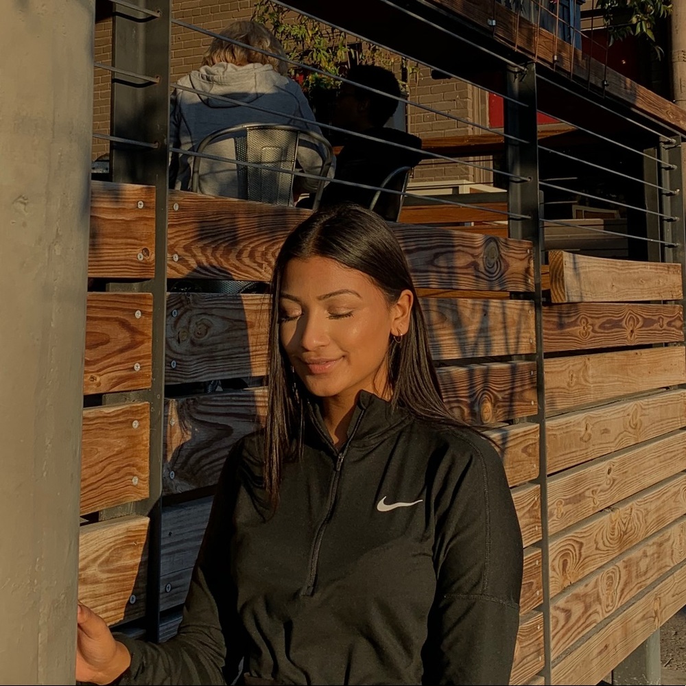 Meet your Posher, Asha